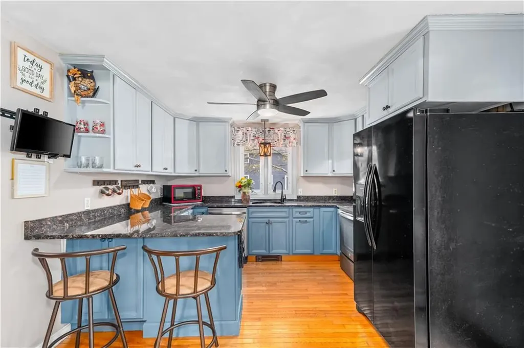 59 Belvedere Drive Bristol RI 02809