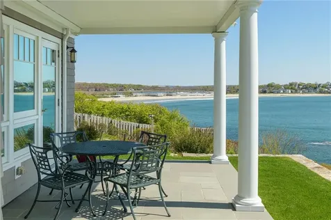 737 Boston Neck Road Narragansett RI 02882