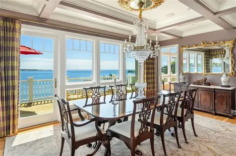 737 Boston Neck Road Narragansett RI 02882