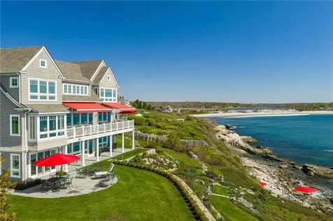 737 Boston Neck Road Narragansett RI 02882