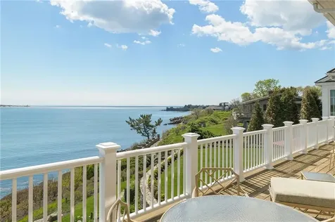 737 Boston Neck Road Narragansett RI 02882