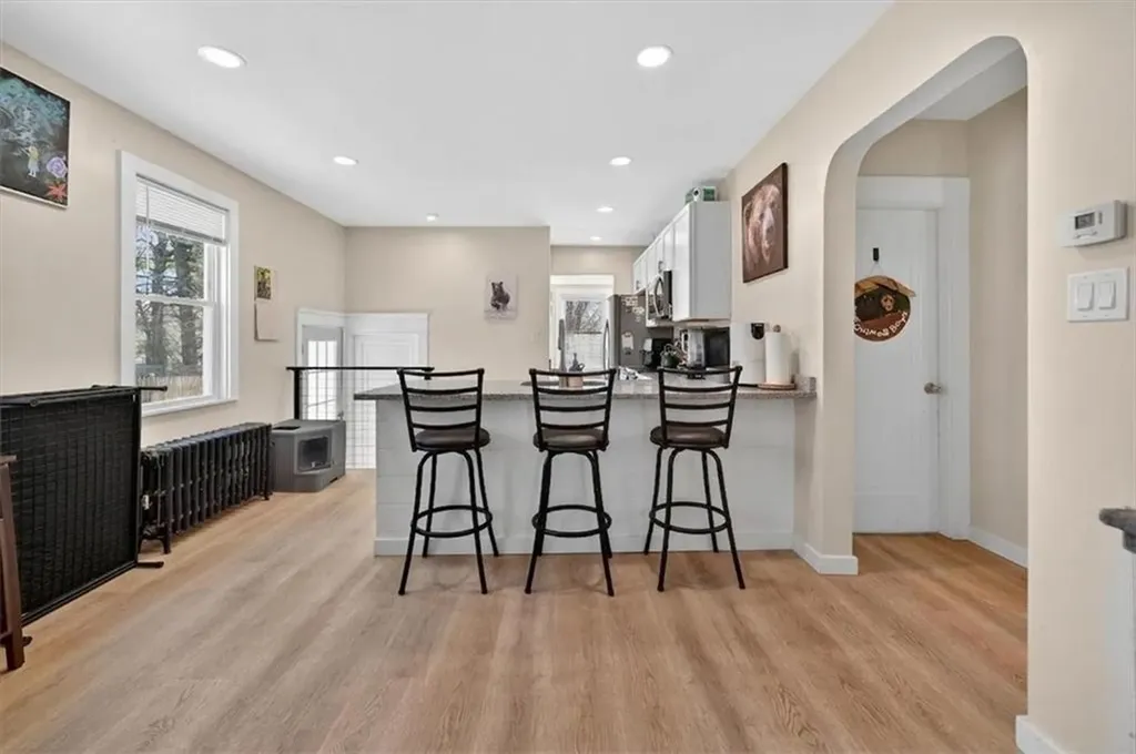 190 Wardlaw Avenue Providence RI 02908