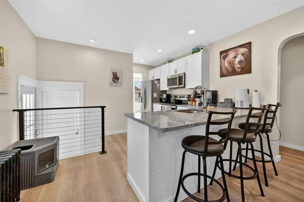 190 Wardlaw Avenue Providence RI 02908
