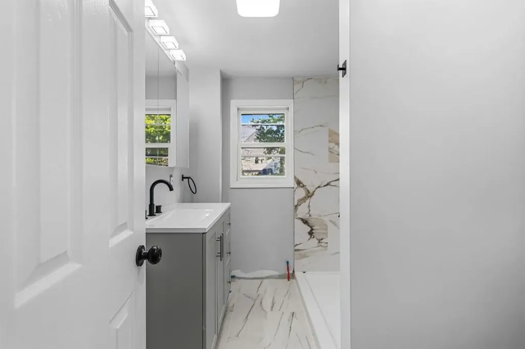 191 Chapin Avenue Providence RI 02909