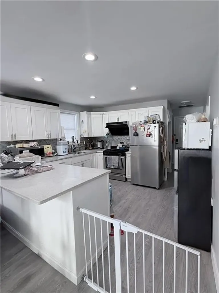 128 Rugby Street Providence RI 02905