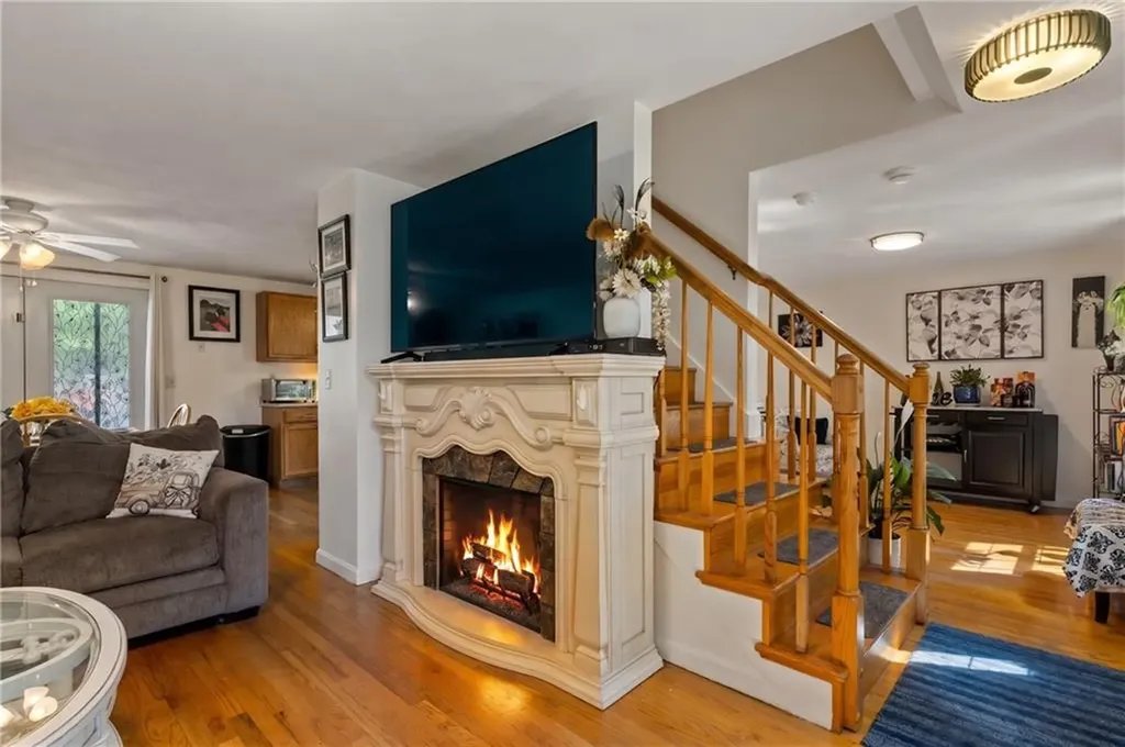 591 Sandy Lane Warwick RI 02889