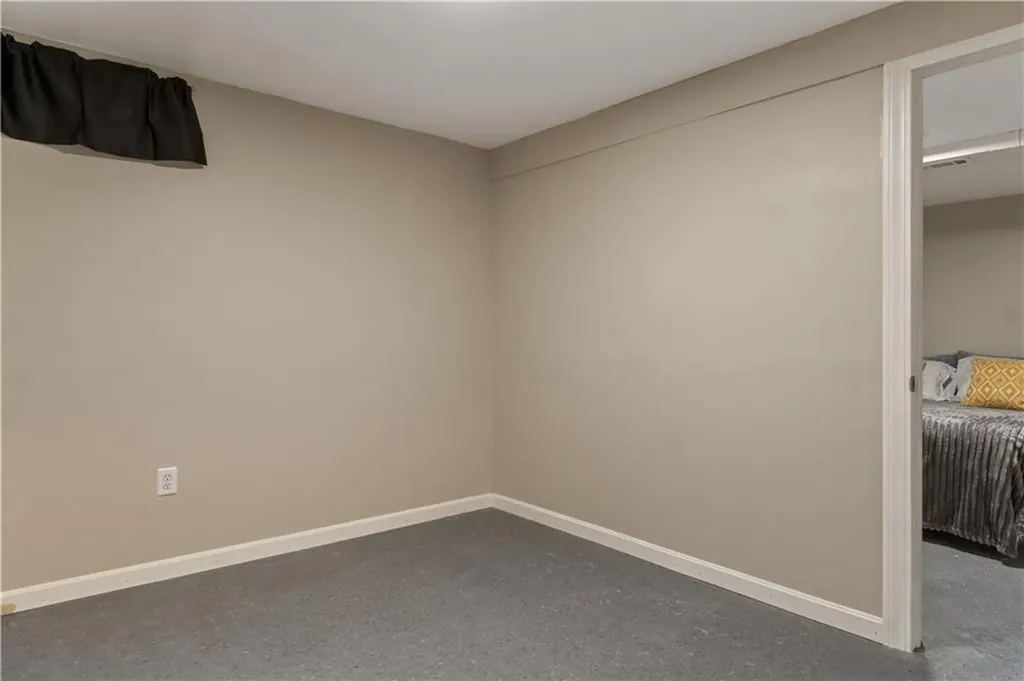 591 Sandy Lane Warwick RI 02889