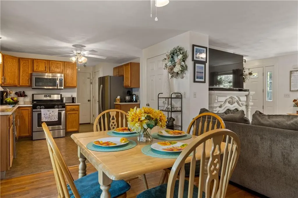 591 Sandy Lane Warwick RI 02889
