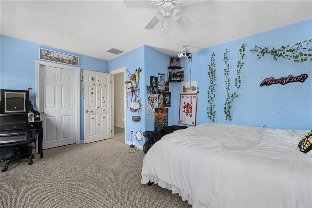 64 Long Court Cranston RI 02920