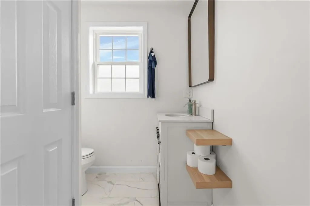 9 Tarklin Street North Providence RI 02904
