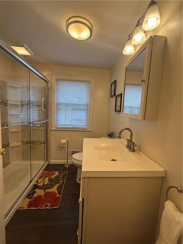 124 Zinnia Drive Cranston RI 02920