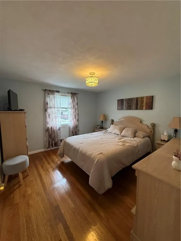 124 Zinnia Drive Cranston RI 02920