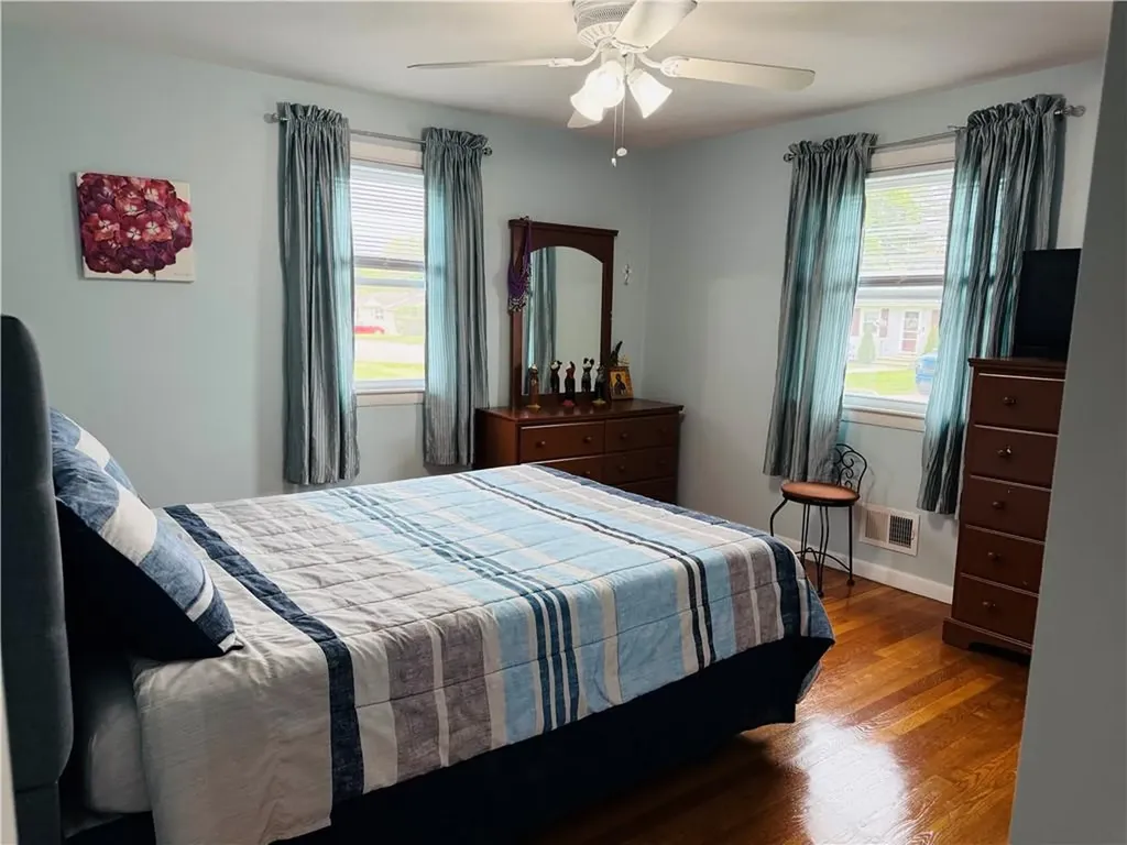 124 Zinnia Drive Cranston RI 02920