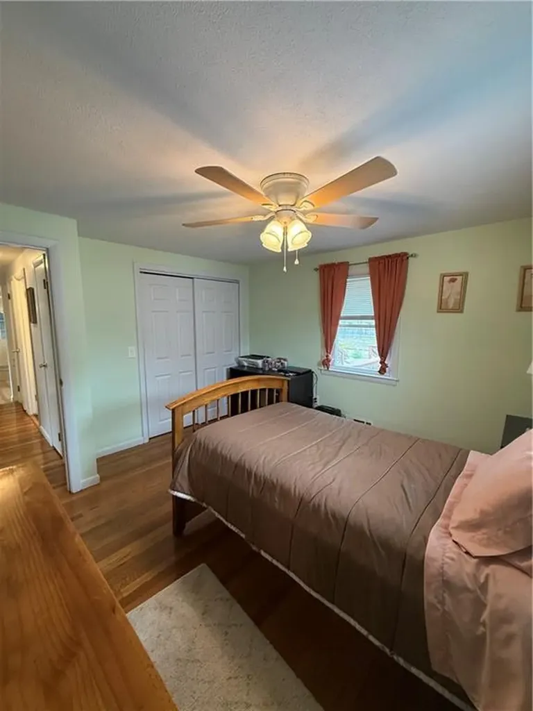 124 Zinnia Drive Cranston RI 02920