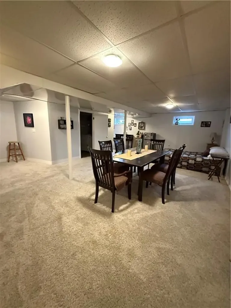 124 Zinnia Drive Cranston RI 02920