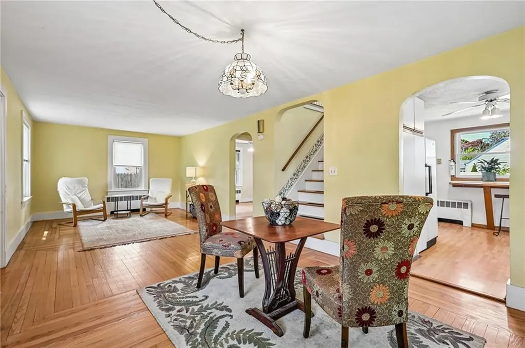 94 Ballston Avenue Pawtucket RI 02861