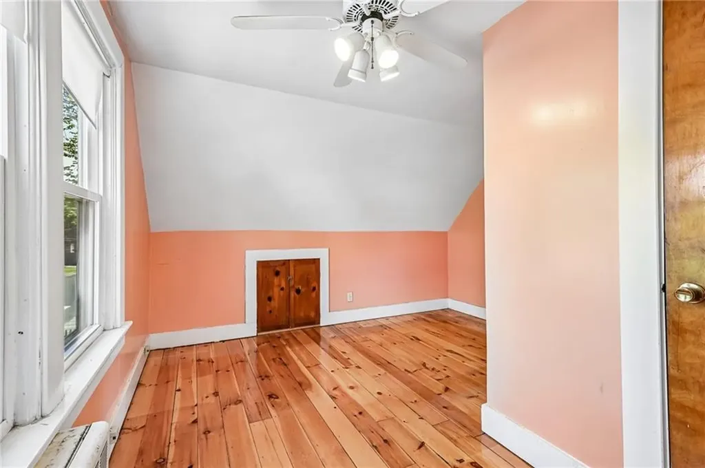94 Ballston Avenue Pawtucket RI 02861
