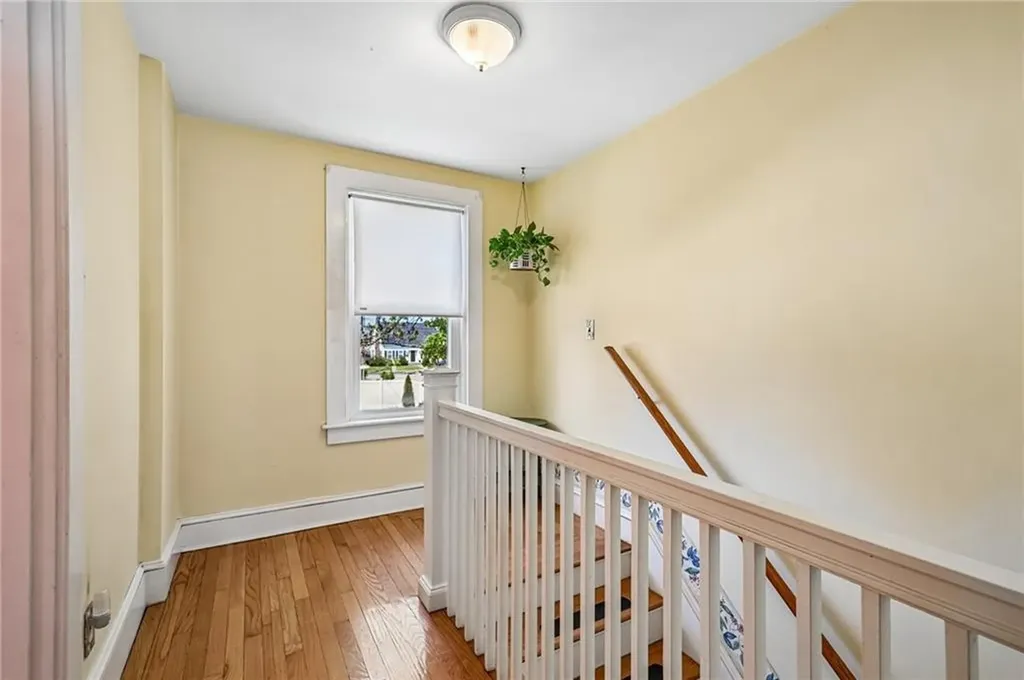 94 Ballston Avenue Pawtucket RI 02861