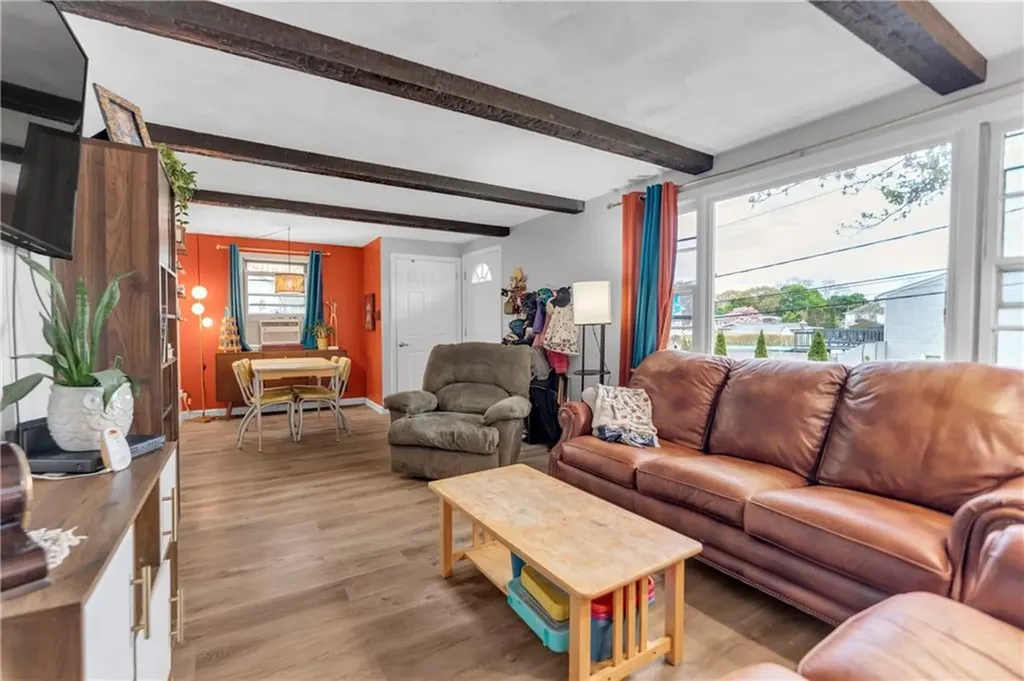 125 Waterman Avenue Johnston RI 02919