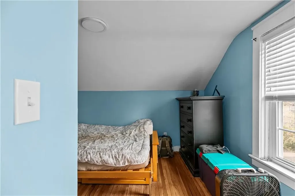 5 Elliot Place Newport RI 02840
