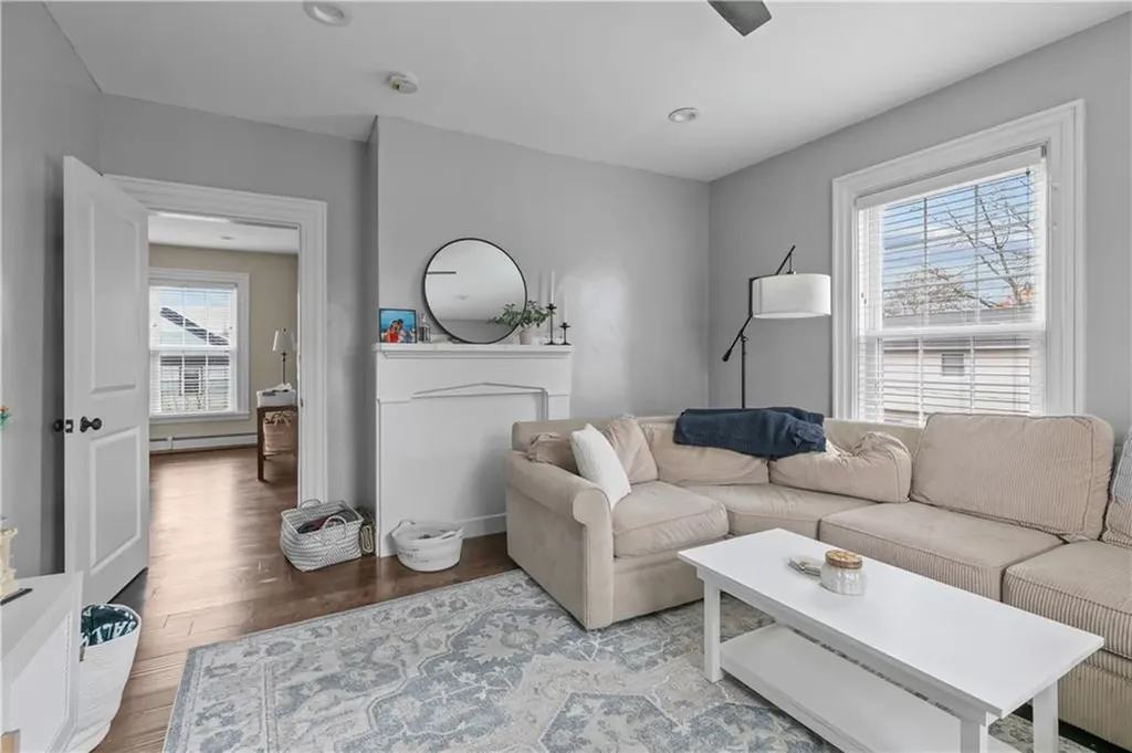 5 Elliot Place Newport RI 02840