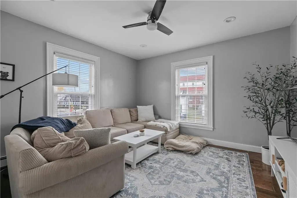 5 Elliot Place Newport RI 02840