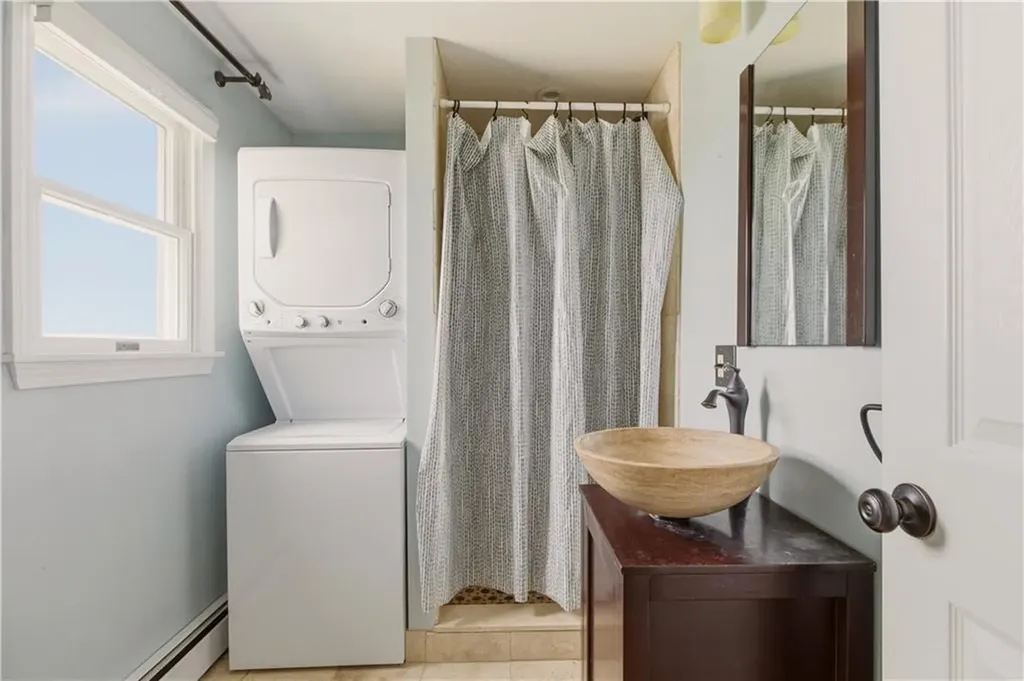 507 County Road Barrington RI 02806