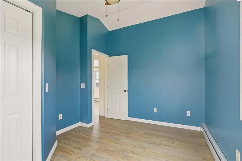 507 County Road Barrington RI 02806