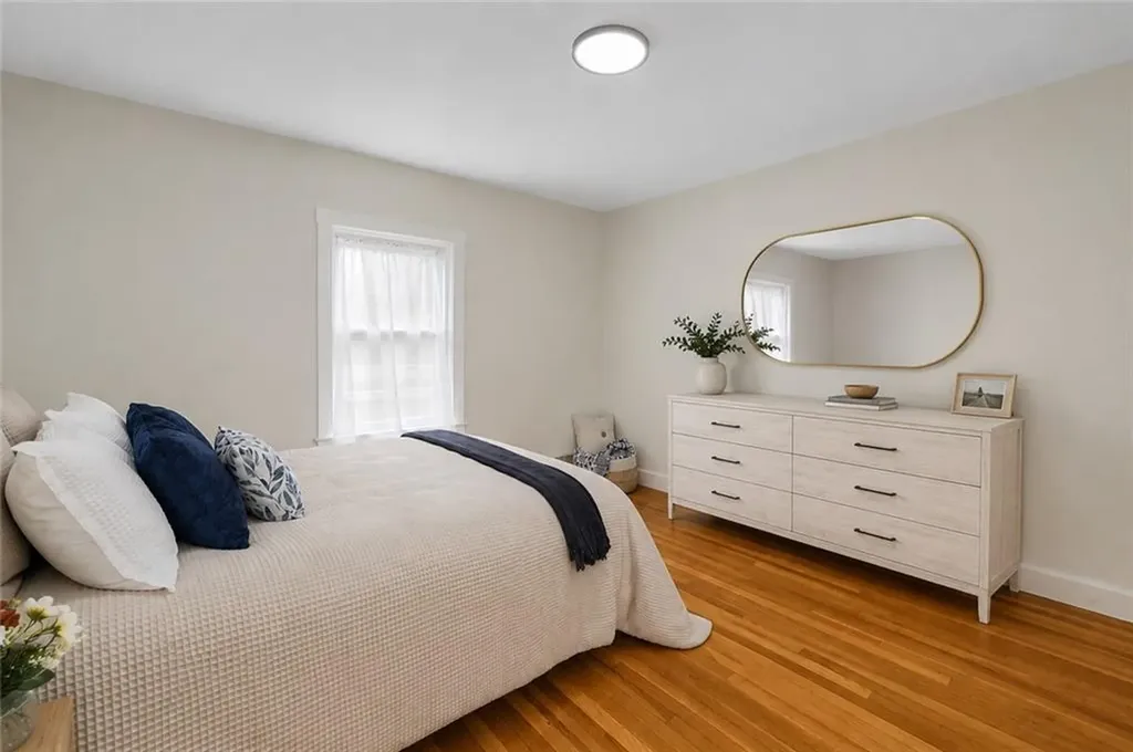 461 River Road Lincoln RI 02865