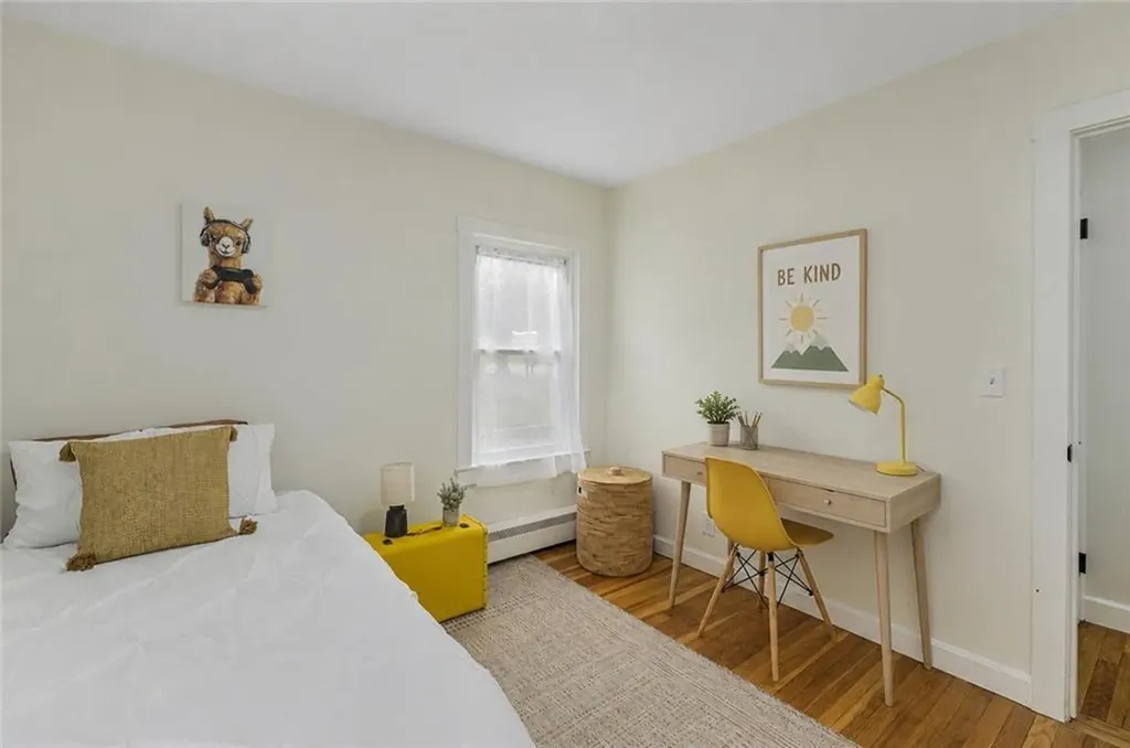 461 River Road Lincoln RI 02865