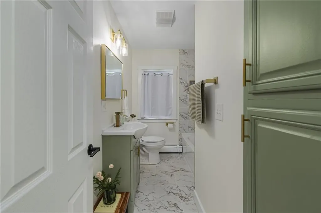461 River Road Lincoln RI 02865