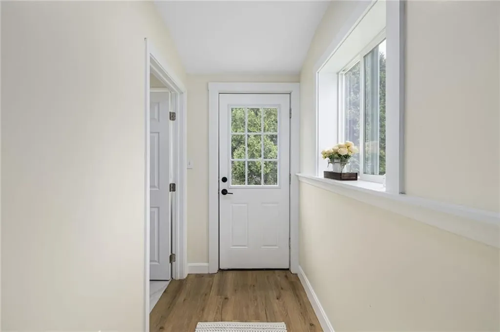 461 River Road Lincoln RI 02865