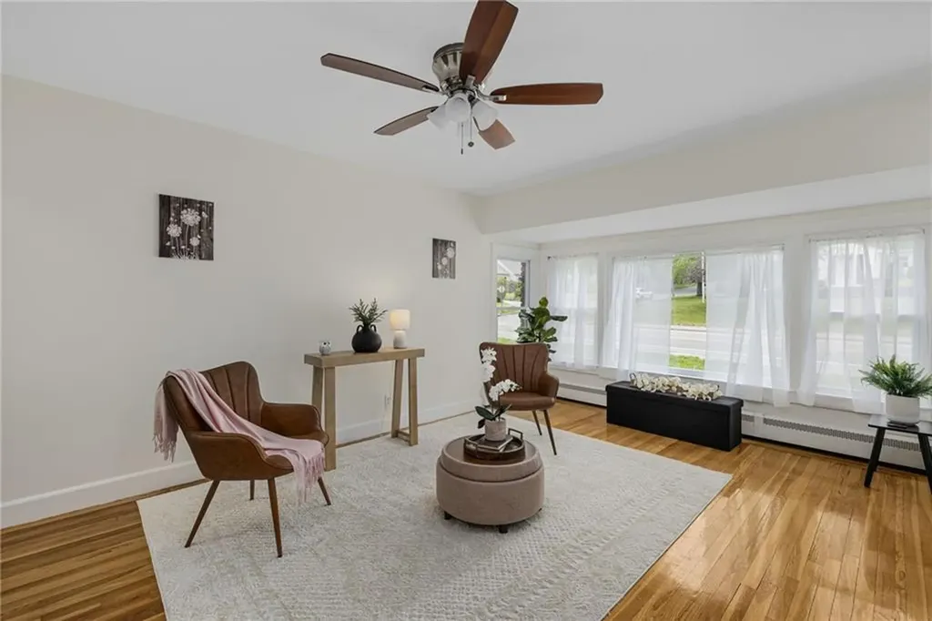 461 River Road Lincoln RI 02865