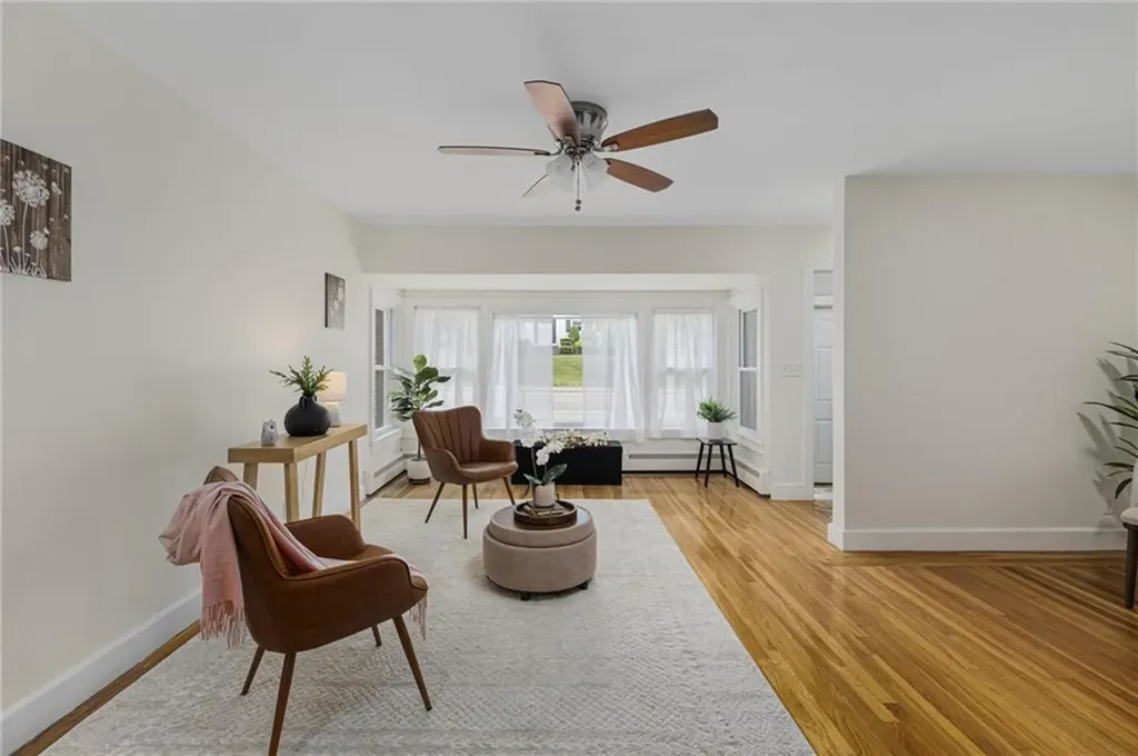 461 River Road Lincoln RI 02865