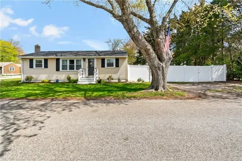 75 Spruce Road Charlestown RI 02813