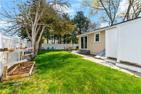 75 Spruce Road Charlestown RI 02813
