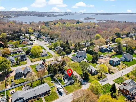 75 Spruce Road Charlestown RI 02813