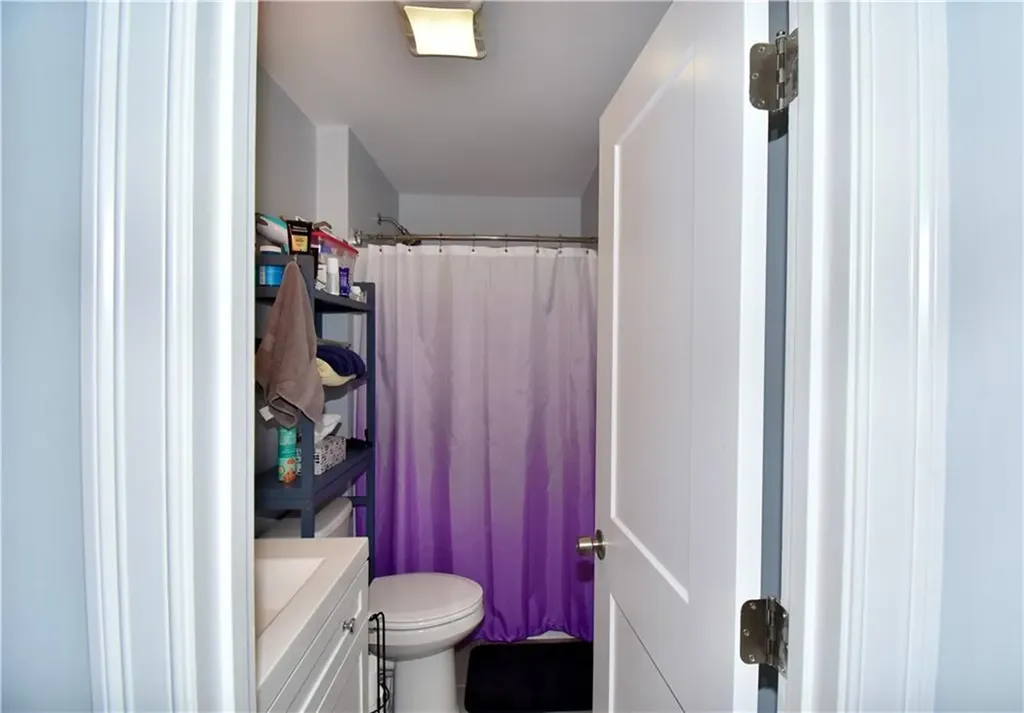 81 Lonsdale Street West Warwick RI 02893