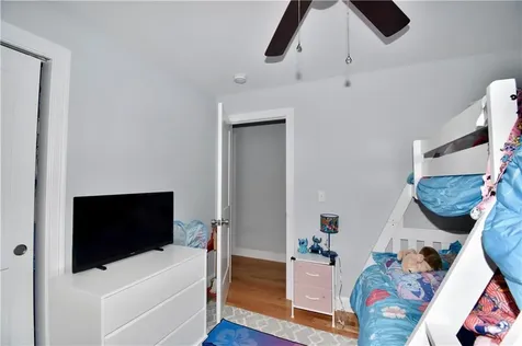 81 Lonsdale Street West Warwick RI 02893