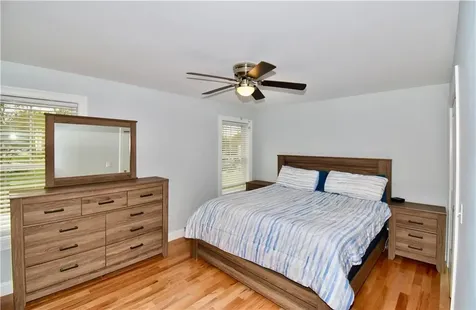 81 Lonsdale Street West Warwick RI 02893