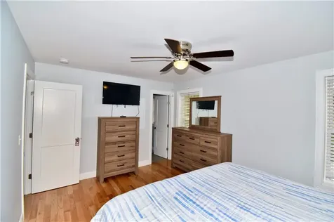81 Lonsdale Street West Warwick RI 02893
