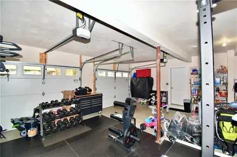 81 Lonsdale Street West Warwick RI 02893