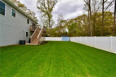 81 Lonsdale Street West Warwick RI 02893