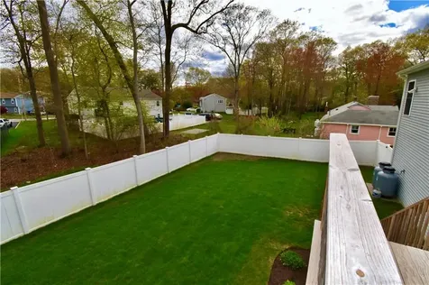 81 Lonsdale Street West Warwick RI 02893