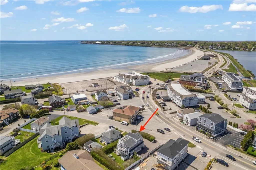 45 Crescent Road Middletown RI 02842