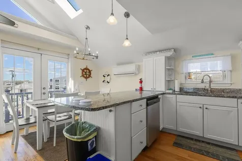 45 Crescent Road Middletown RI 02842