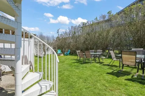 45 Crescent Road Middletown RI 02842