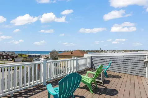 45 Crescent Road Middletown RI 02842