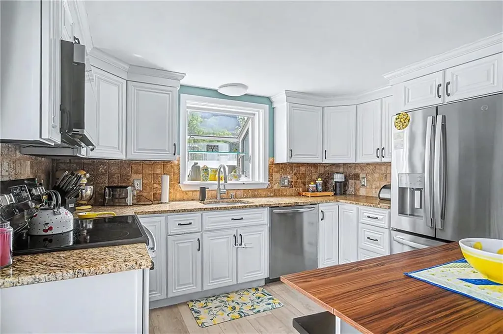 116 Volturno Street North Providence RI 02904