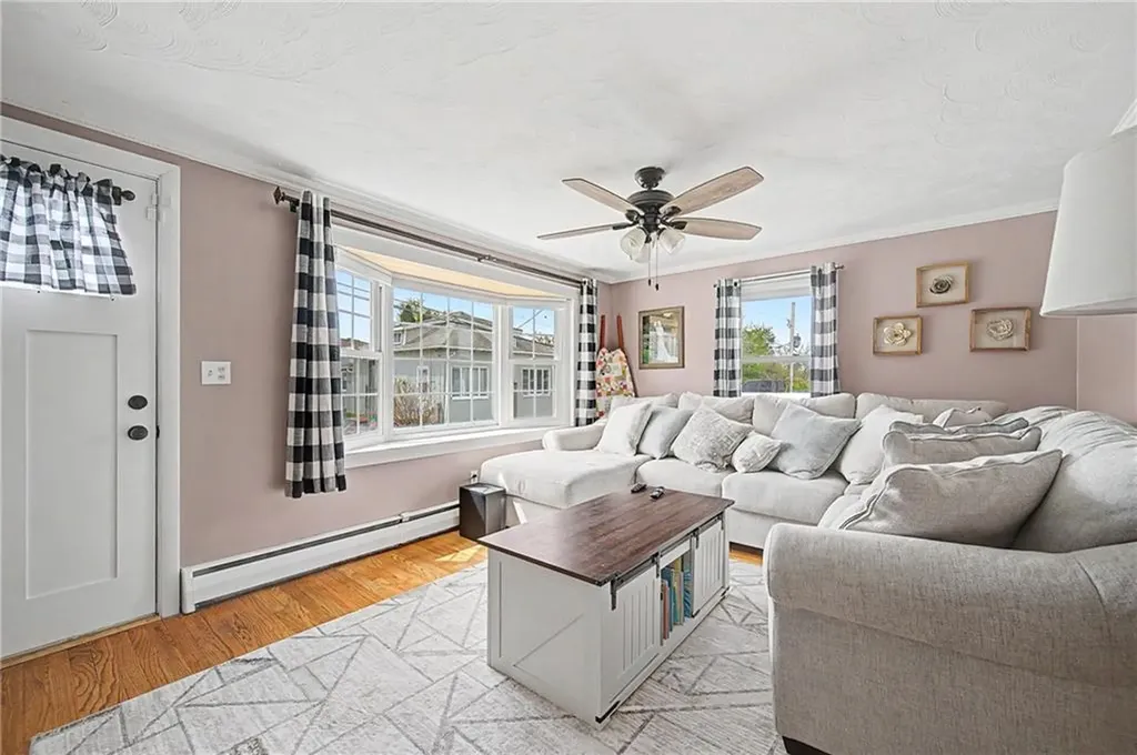 116 Volturno Street North Providence RI 02904